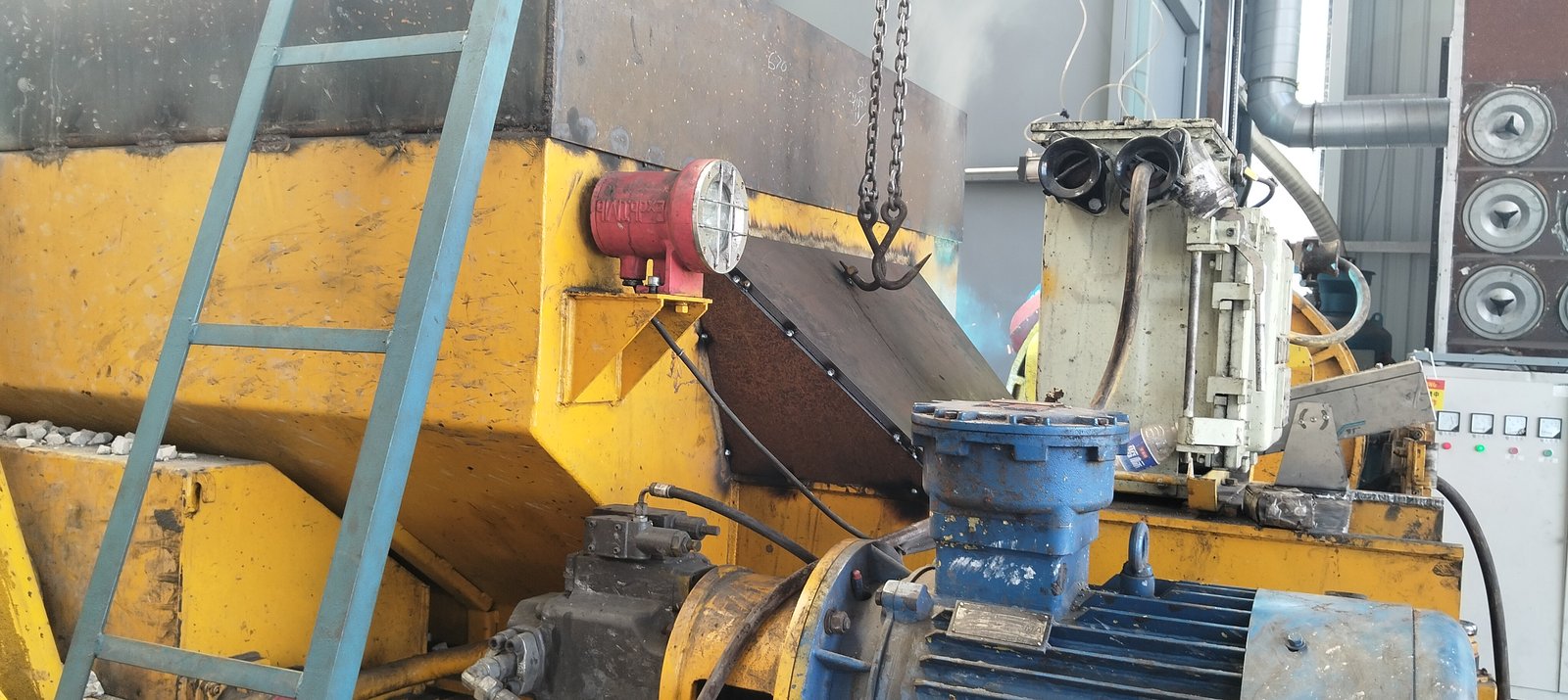 Conveyor component inspection and testing
